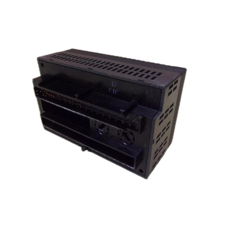 GE IC200MDL640 Discrete Input Module VersaMax Series