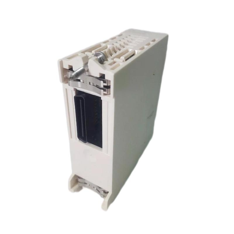 Schneider BMXDRA0805 Discrete Output Module Modicon X80 Series