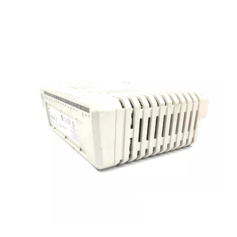 ABB DI830 3BSE013210R1 Digital Input Module