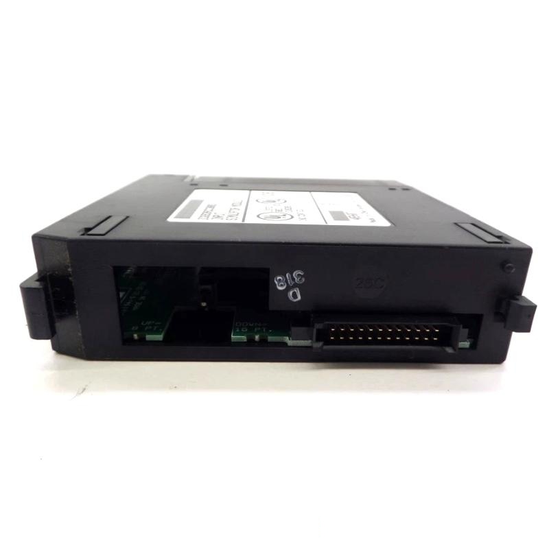 GE IC693ACC300D Analog Signal Input Simulator Module 90-30 Series