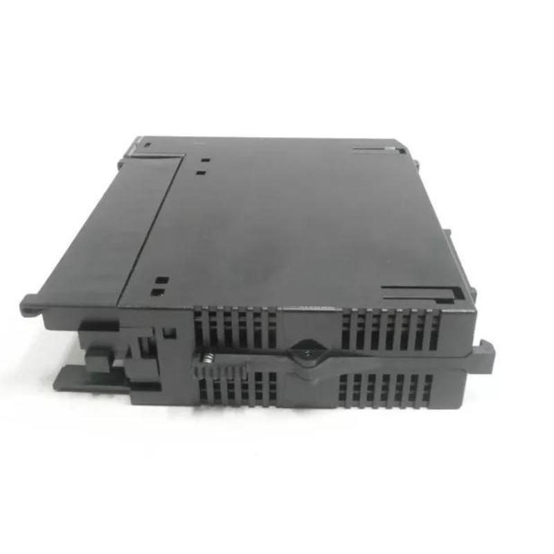 GE IC693MDL340 120V AC Output Module 90-30 Series