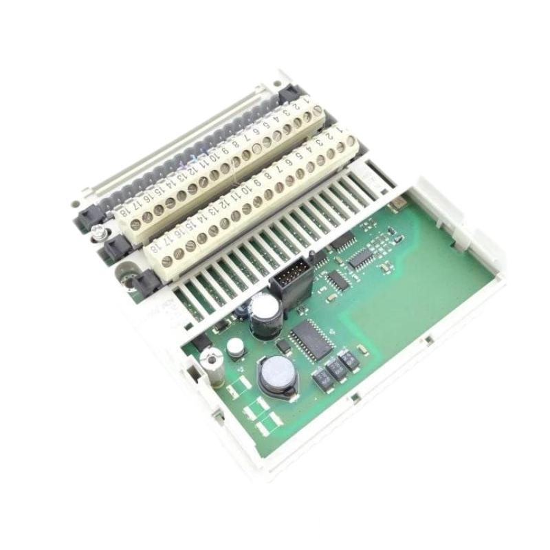 Schneider 170ADM35010 Discrete I/O Module Modicon Momentum series