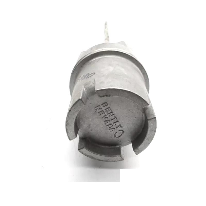 Bently Nevada 21000-16-10-00-061-03-02 Proximity Probe Housing Assembly 3300 XL Series