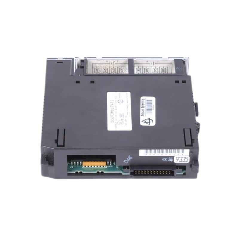 GE IC693MDL741 12/24 V DC Sinking Output Module (0.5 A) 90-30 Series