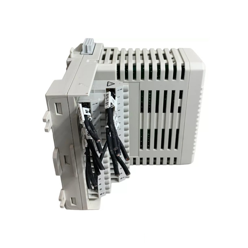 ABB DO828 3BSE069055R1 Digital Output Module
