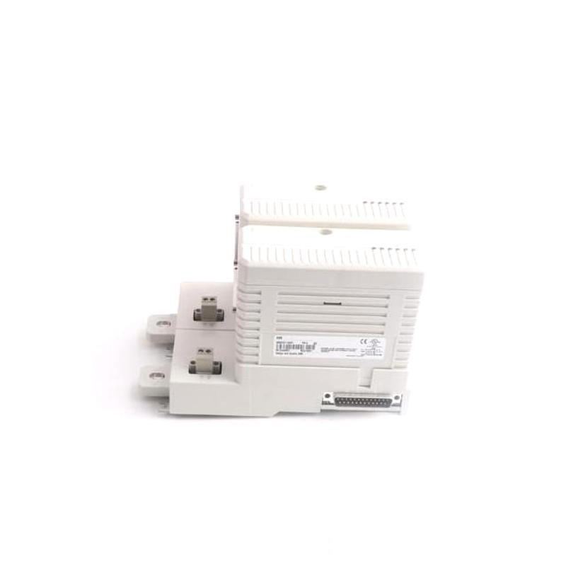 ABB BC810K02 3BSE031155R1 CEX-Bus Interconnect Unit