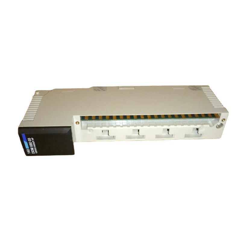 Schneider Electric 140DDM69000C Discrete I/O Module Modicon Quantum