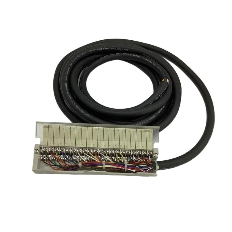 Schneider Electric 140XTS10215 CableFast System Cable For Quantum Module